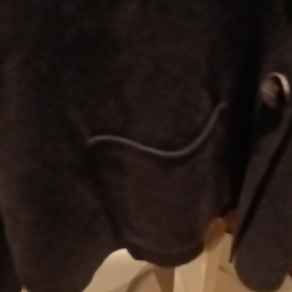 FINAL PRICE United Knitwear black l/s cotton sweater w side slits saggy pockets - Picture 7 of 14